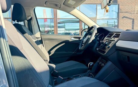 Volkswagen Tiguan II, 2020 год, 2 429 990 рублей, 13 фотография