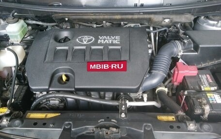 Toyota ISis I, 2012 год, 1 520 000 рублей, 25 фотография