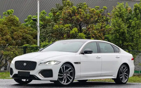 Jaguar XF II, 2024 год, 5 600 000 рублей, 1 фотография
