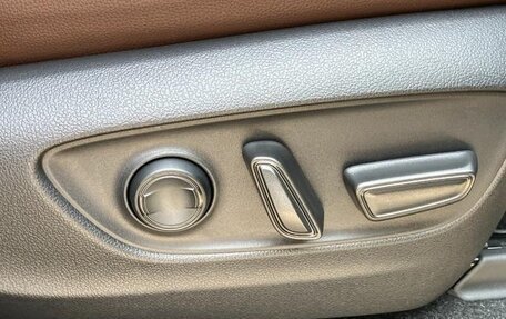 Toyota Land Cruiser Prado, 2025 год, 8 000 400 рублей, 23 фотография