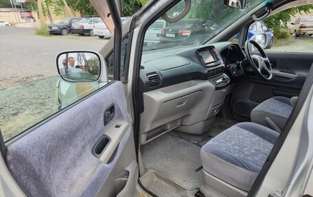 Nissan Serena II, 2000 год, 335 000 рублей, 12 фотография