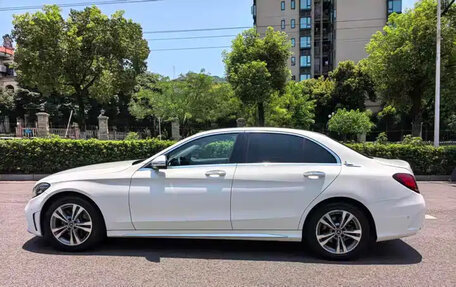 Mercedes-Benz C-Класс, 2019 год, 1 990 000 рублей, 7 фотография