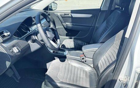 Volkswagen Passat B7, 2012 год, 1 300 000 рублей, 11 фотография