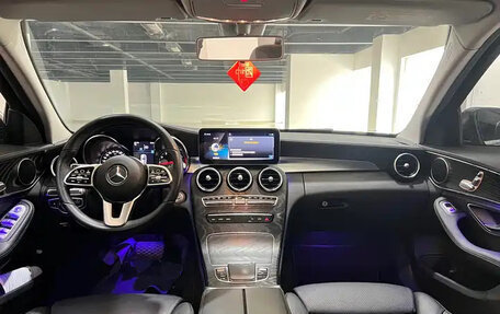 Mercedes-Benz C-Класс, 2019 год, 2 100 000 рублей, 5 фотография