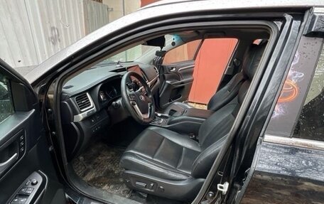 Toyota Highlander III, 2014 год, 2 700 000 рублей, 6 фотография