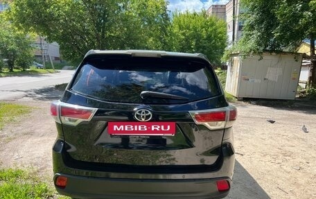 Toyota Highlander III, 2014 год, 2 700 000 рублей, 12 фотография