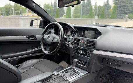 Mercedes-Benz E-Класс, 2011 год, 1 300 000 рублей, 8 фотография