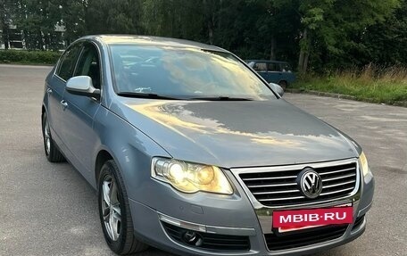 Volkswagen Passat B6, 2010 год, 750 000 рублей, 3 фотография