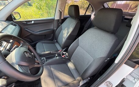 Skoda Rapid I, 2018 год, 1 350 000 рублей, 10 фотография
