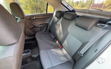 Skoda Rapid I, 2018 год, 1 350 000 рублей, 15 фотография