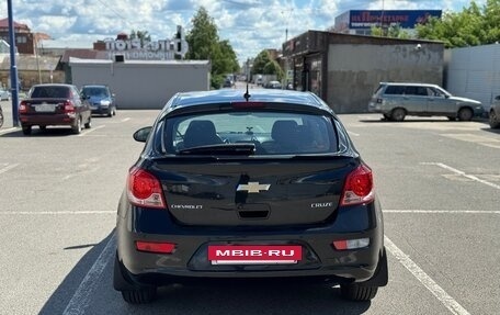 Chevrolet Cruze II, 2013 год, 900 000 рублей, 9 фотография