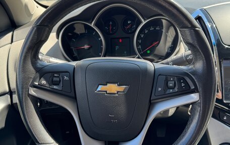 Chevrolet Cruze II, 2013 год, 900 000 рублей, 11 фотография