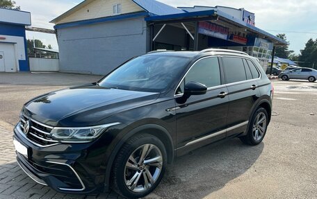 Volkswagen Tiguan II, 2021 год, 3 430 000 рублей, 12 фотография