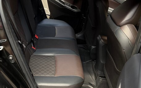Toyota C-HR I рестайлинг, 2017 год, 2 300 000 рублей, 15 фотография