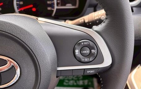Toyota Roomy I, 2023 год, 1 051 009 рублей, 21 фотография
