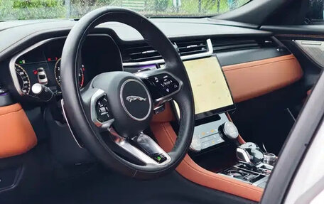 Jaguar XF II, 2024 год, 5 600 000 рублей, 7 фотография