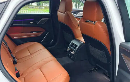 Jaguar XF II, 2024 год, 5 600 000 рублей, 16 фотография