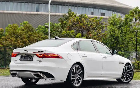 Jaguar XF II, 2024 год, 5 600 000 рублей, 21 фотография