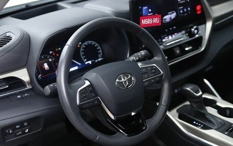 Toyota Highlander, 2025 год, 4 690 000 рублей, 12 фотография