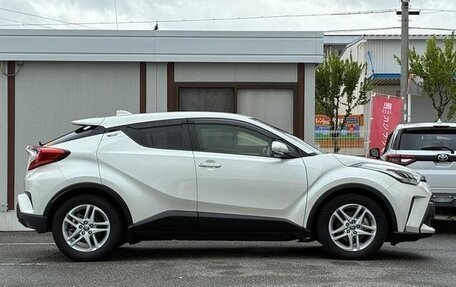 Toyota C-HR I рестайлинг, 2022 год, 1 616 009 рублей, 5 фотография