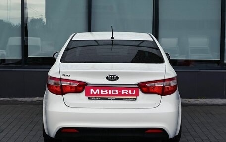 KIA Rio III рестайлинг, 2013 год, 959 000 рублей, 18 фотография