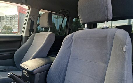 Toyota Land Cruiser Prado 150 рестайлинг 2, 2012 год, 2 599 000 рублей, 13 фотография