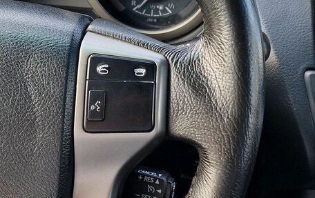 Toyota Land Cruiser Prado 150 рестайлинг 2, 2012 год, 2 599 000 рублей, 18 фотография