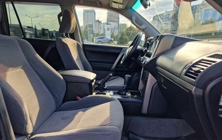 Toyota Land Cruiser Prado 150 рестайлинг 2, 2012 год, 2 599 000 рублей, 29 фотография