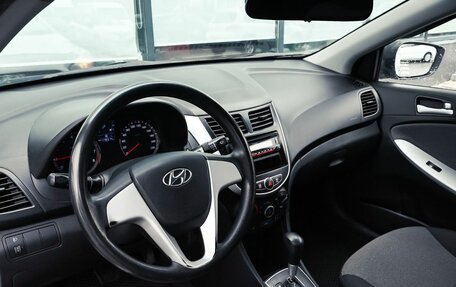 Hyundai Solaris II рестайлинг, 2012 год, 745 000 рублей, 5 фотография