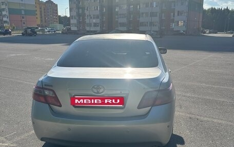Toyota Camry, 2008 год, 600 000 рублей, 5 фотография