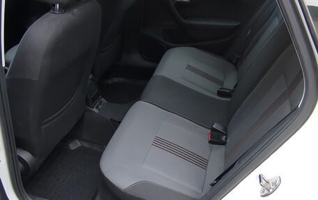 Volkswagen Polo VI (EU Market), 2017 год, 900 000 рублей, 12 фотография