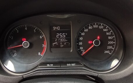 Volkswagen Polo VI (EU Market), 2017 год, 900 000 рублей, 9 фотография