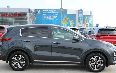 KIA Sportage IV рестайлинг, 2020 год, 2 399 000 рублей, 4 фотография
