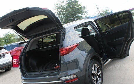 KIA Sportage IV рестайлинг, 2020 год, 2 399 000 рублей, 20 фотография