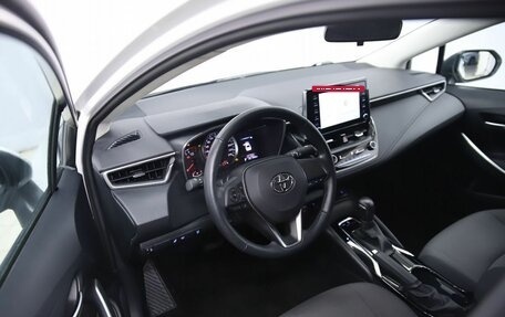 Toyota Corolla, 2022 год, 2 250 000 рублей, 10 фотография