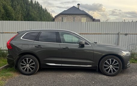 Volvo XC60 II, 2018 год, 1 980 000 рублей, 1 фотография
