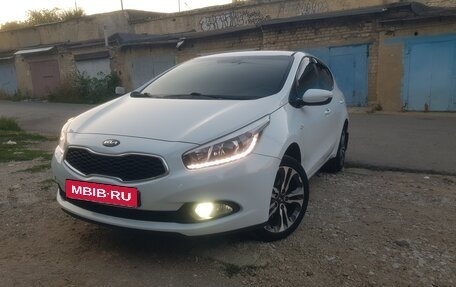 KIA cee'd III, 2014 год, 1 300 000 рублей, 1 фотография
