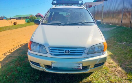Toyota Ipsum II, 1999 год, 350 000 рублей, 10 фотография