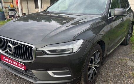 Volvo XC60 II, 2018 год, 1 980 000 рублей, 3 фотография