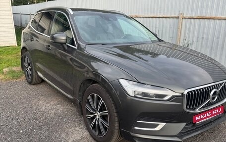 Volvo XC60 II, 2018 год, 1 980 000 рублей, 2 фотография
