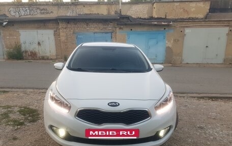 KIA cee'd III, 2014 год, 1 300 000 рублей, 15 фотография