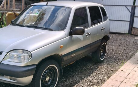 Chevrolet Niva I рестайлинг, 2003 год, 250 000 рублей, 5 фотография