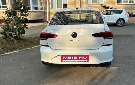 Volkswagen Polo VI (EU Market), 2021 год, 1 550 000 рублей, 2 фотография