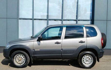 Chevrolet Niva I рестайлинг, 2017 год, 730 000 рублей, 2 фотография