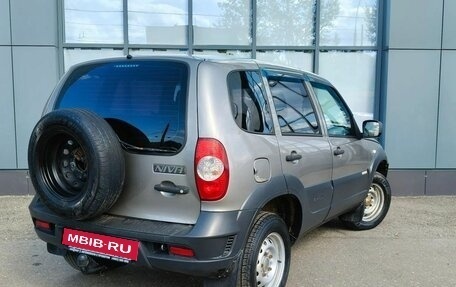 Chevrolet Niva I рестайлинг, 2017 год, 730 000 рублей, 7 фотография