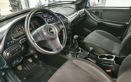 Chevrolet Niva I рестайлинг, 2017 год, 730 000 рублей, 10 фотография