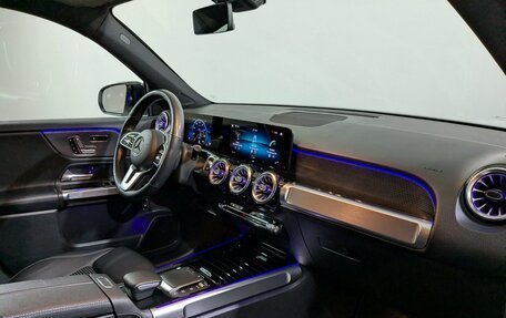 Mercedes-Benz GLB, 2021 год, 3 650 000 рублей, 15 фотография