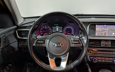 KIA Optima IV, 2018 год, 1 900 000 рублей, 27 фотография