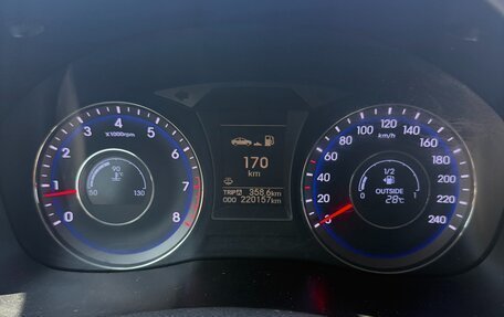 Hyundai i40 I рестайлинг, 2013 год, 999 990 рублей, 14 фотография