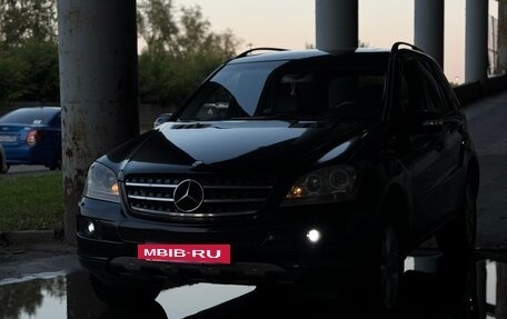 Mercedes-Benz M-Класс, 2005 год, 950 000 рублей, 2 фотография